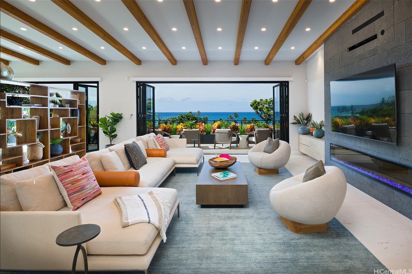 3795 Diamond Head Road. MLS #202319741. Listing courtesy of ILC & Swell Realty.