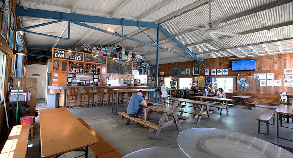 Honolulu Beerworks - a craft brewery in Our Kakaʻako.