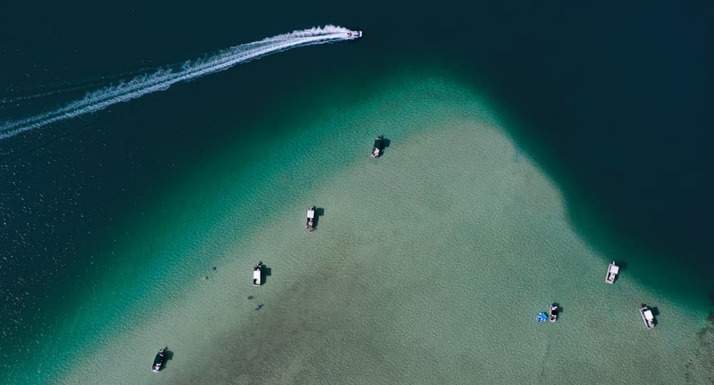 An aerial of Kāne’ohe Bay Sandbar.
