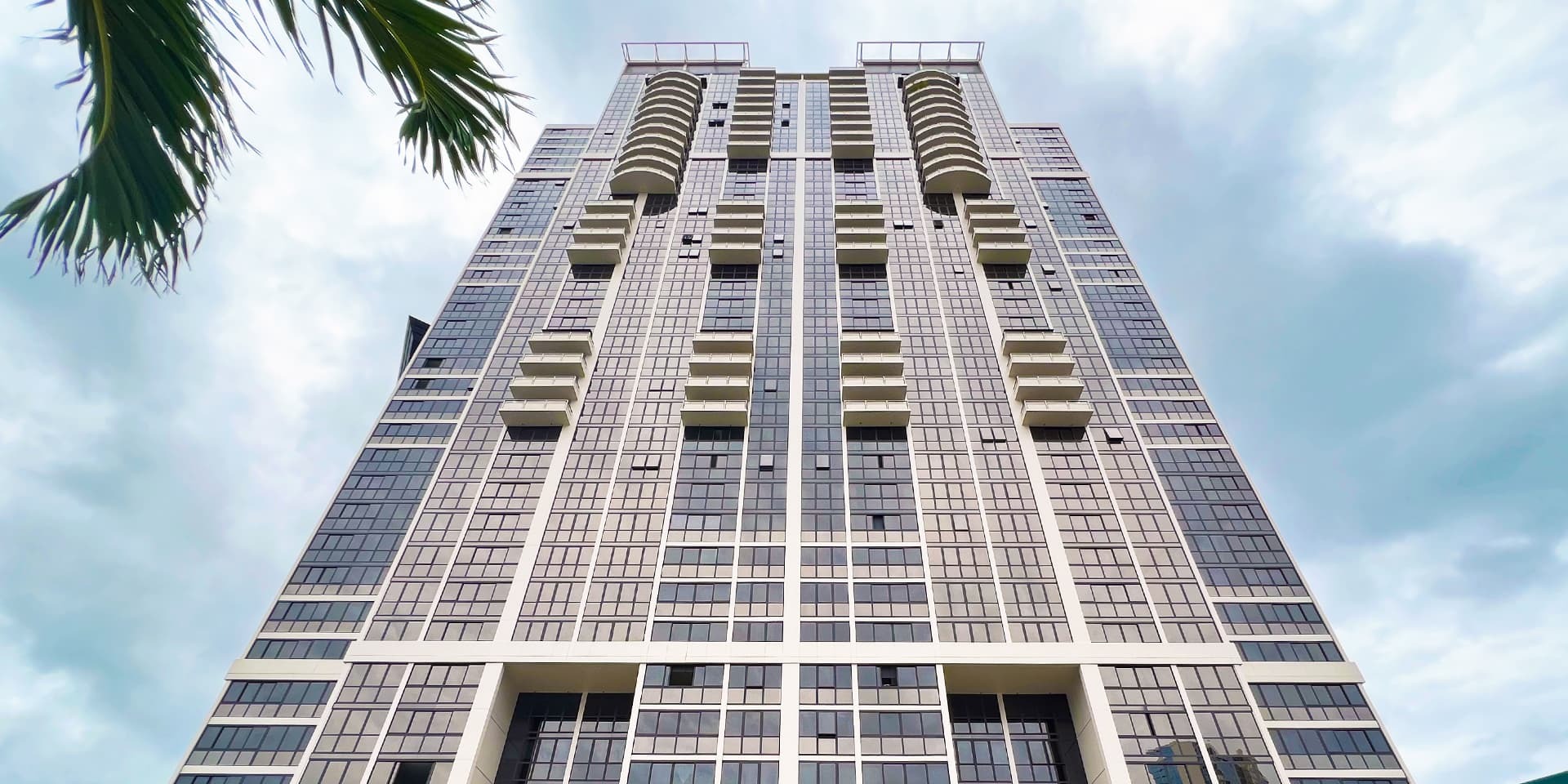 A shot from the recreation deck looking up.